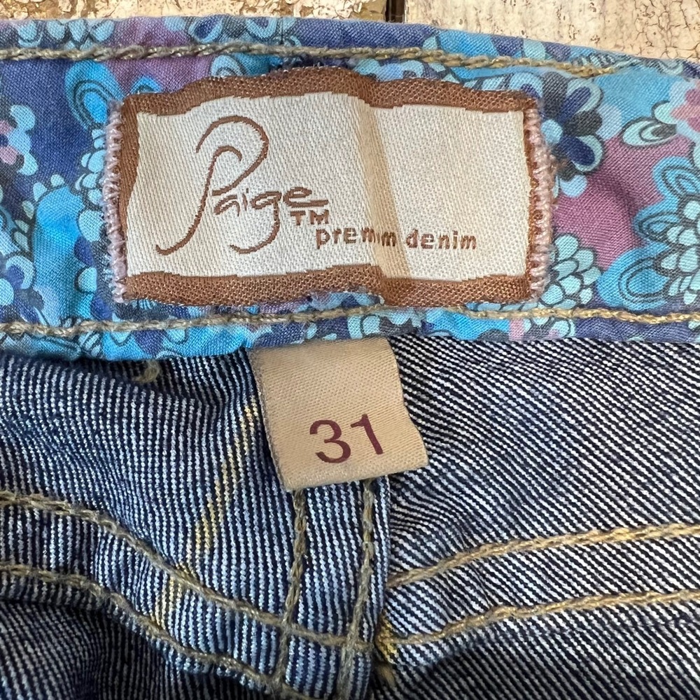 Paige Premium Denim Cut Off Shorts Low Rise Dark Wash Frayed Hem Size 31 Y2K - Picture 7 of 8